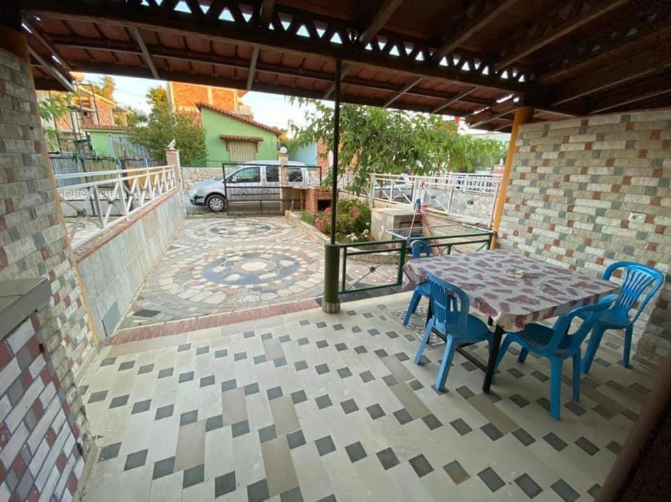 Villas Apartments Shahaj فلورا المظهر الخارجي الصورة