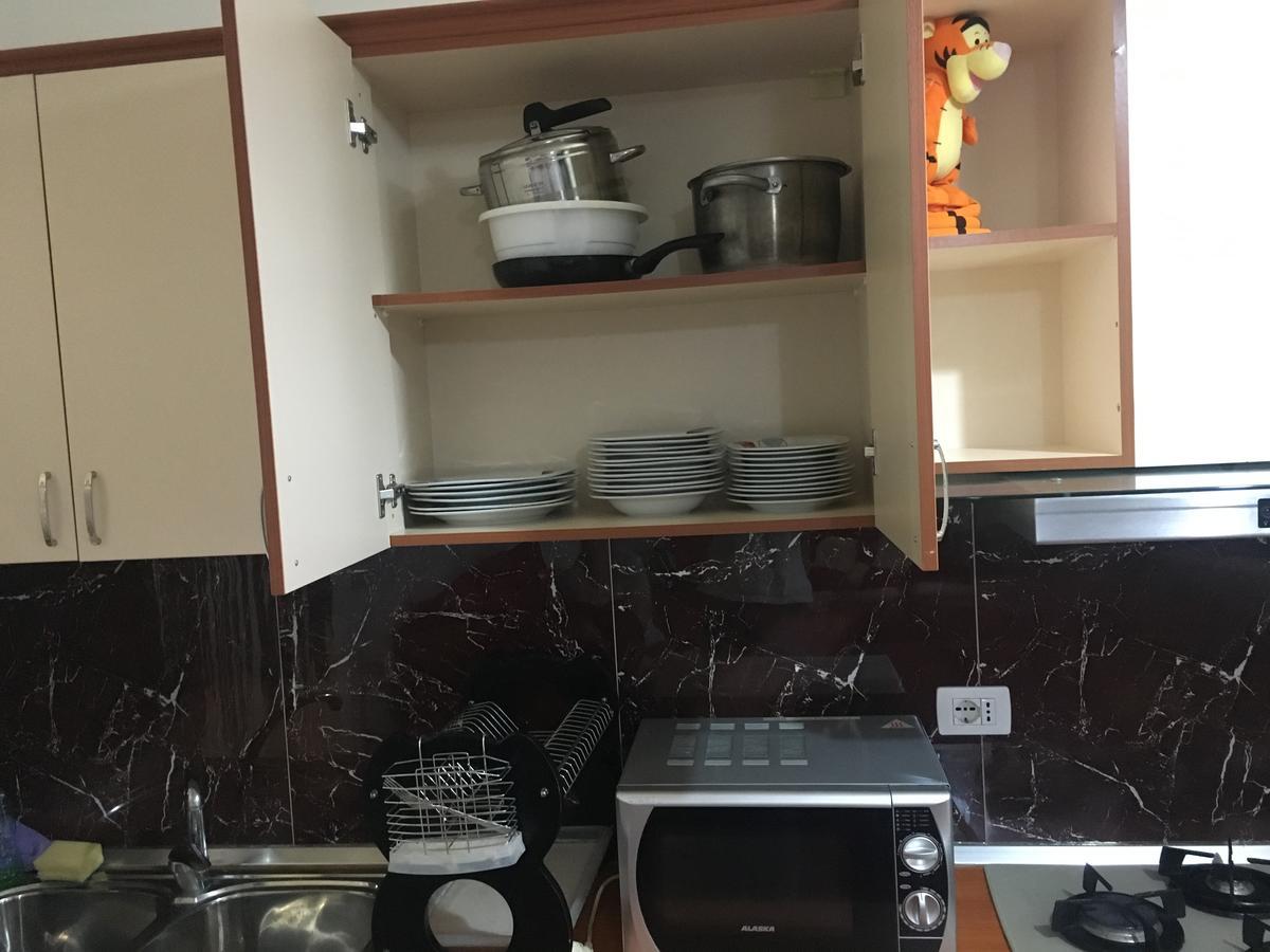 Villas Apartments Shahaj فلورا المظهر الخارجي الصورة