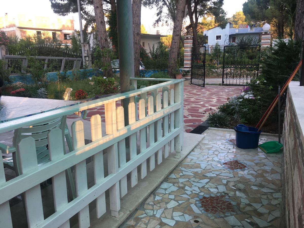 Villas Apartments Shahaj فلورا المظهر الخارجي الصورة