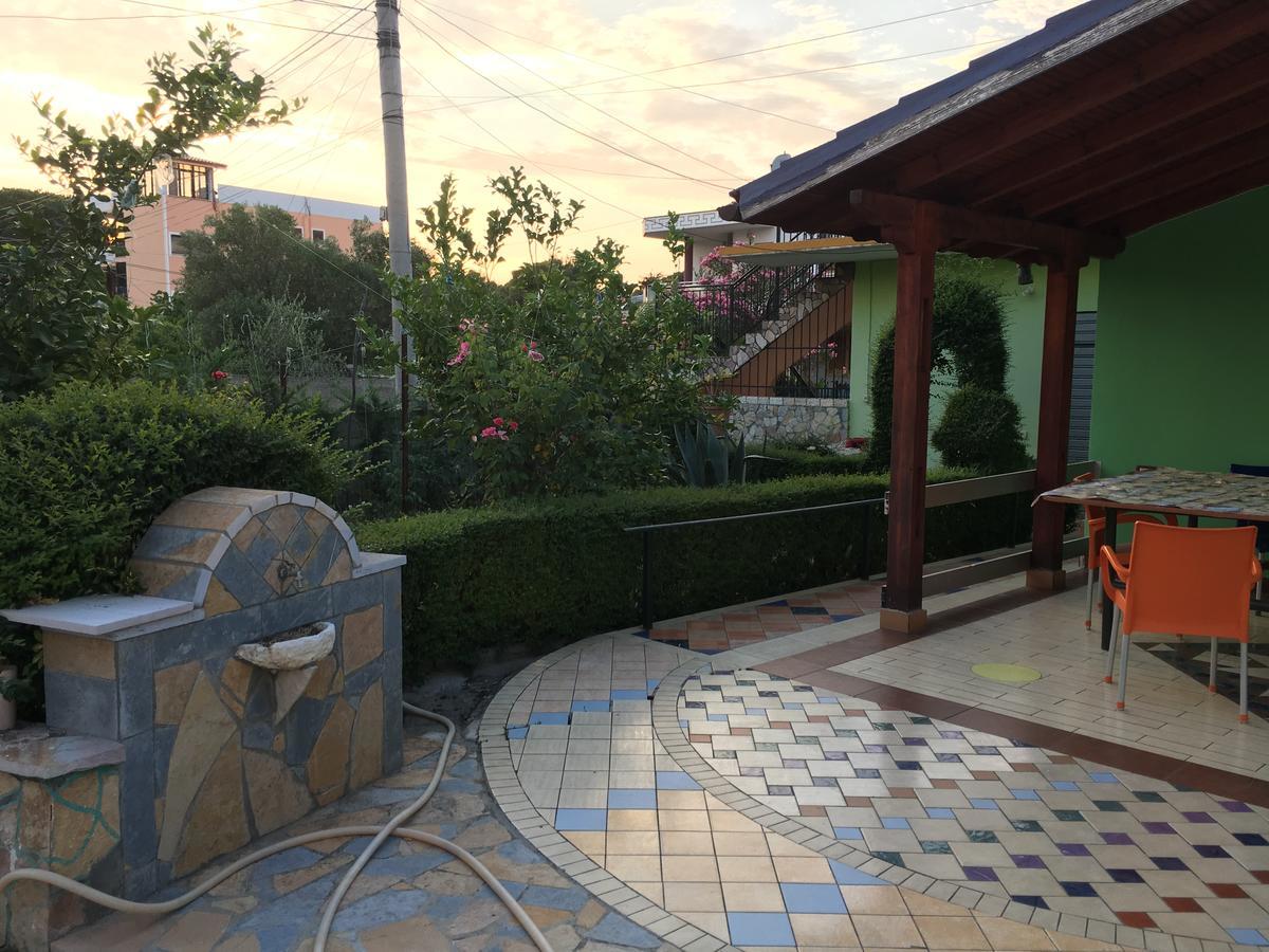 Villas Apartments Shahaj فلورا المظهر الخارجي الصورة