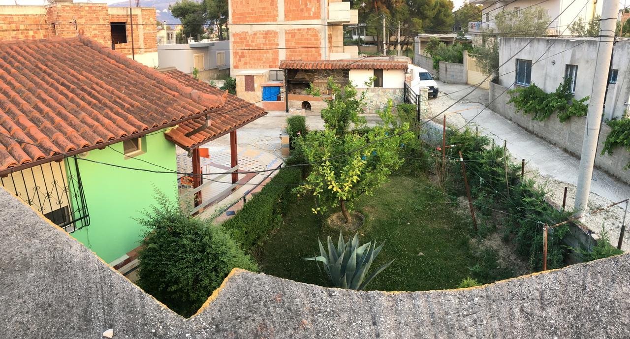 Villas Apartments Shahaj فلورا المظهر الخارجي الصورة